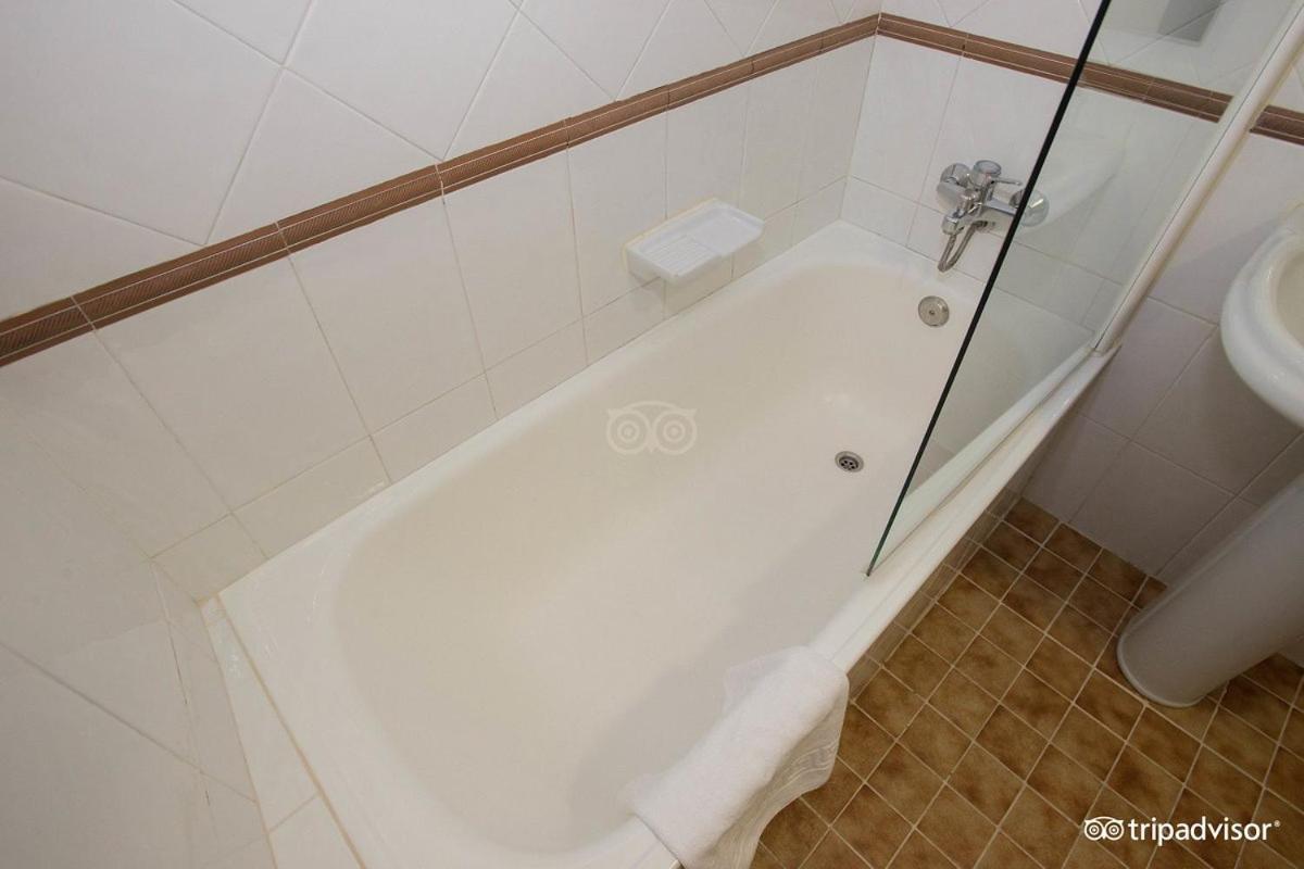 Hotel Villa Blanca Albolote Eksteriør bilde